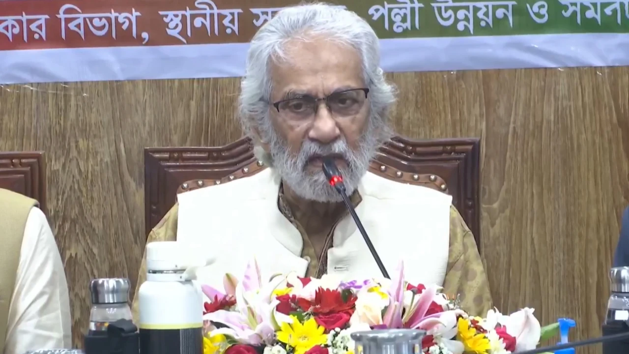 সেন্টমার্টিনের বিষয়ে যা বললেন পর্যটন উপদেষ্টা