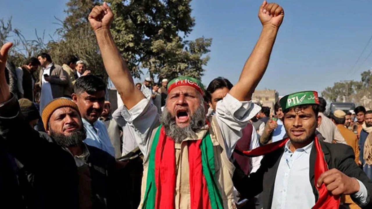 ইমরানের ৪ হাজারের বেশি সমর্থক গ্রেপ্তার