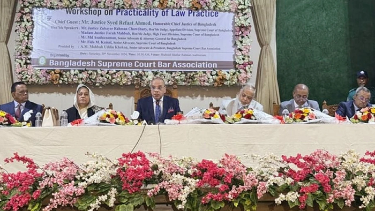 নির্বাহী বিভাগ থেকে বিচার বিভাগ আলাদা করতে হবে: প্রধান বিচারপতি