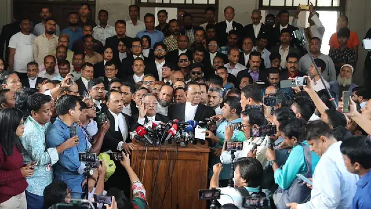 বিচারিক আদালতের রায়কে অবৈধ বলেছেন হাইকোর্ট