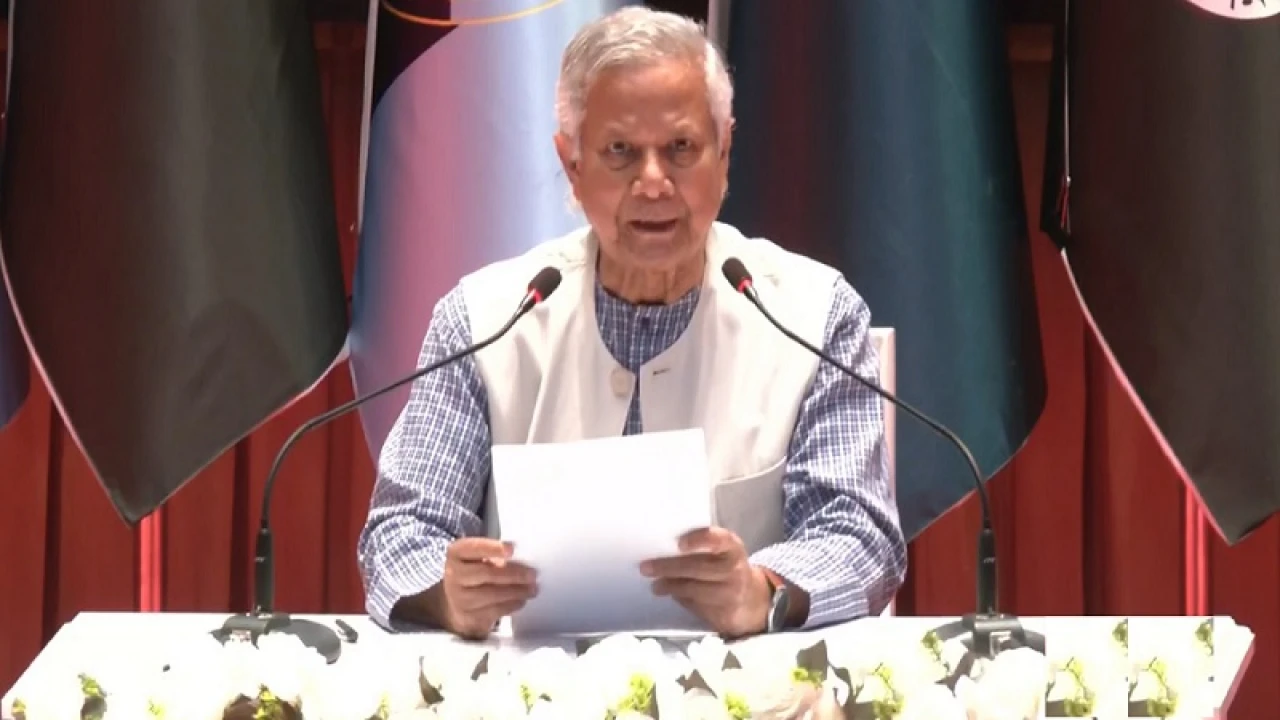 এখন কঠিন সময় যাচ্ছে, ঐক্যবদ্ধ থাকতে হবে: প্রধান উপদেষ্টা 