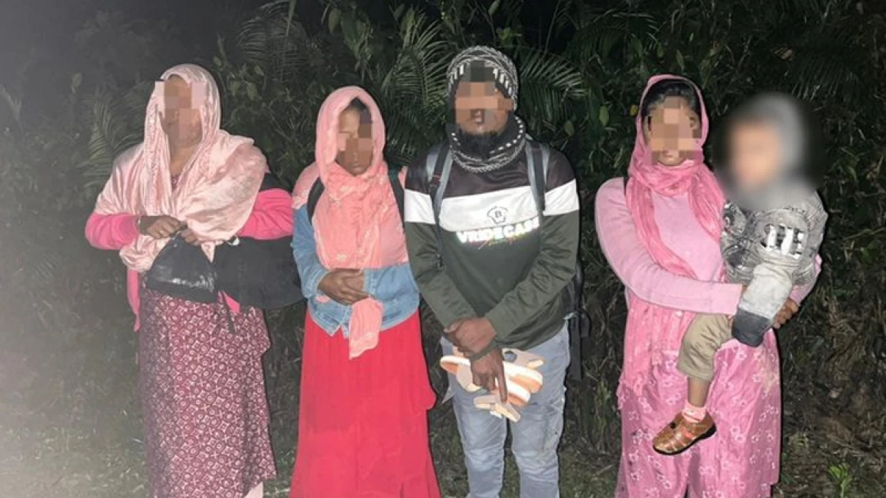 ৪ বাংলাদেশিকে আটক করে ফেরত পাঠাল আসাম