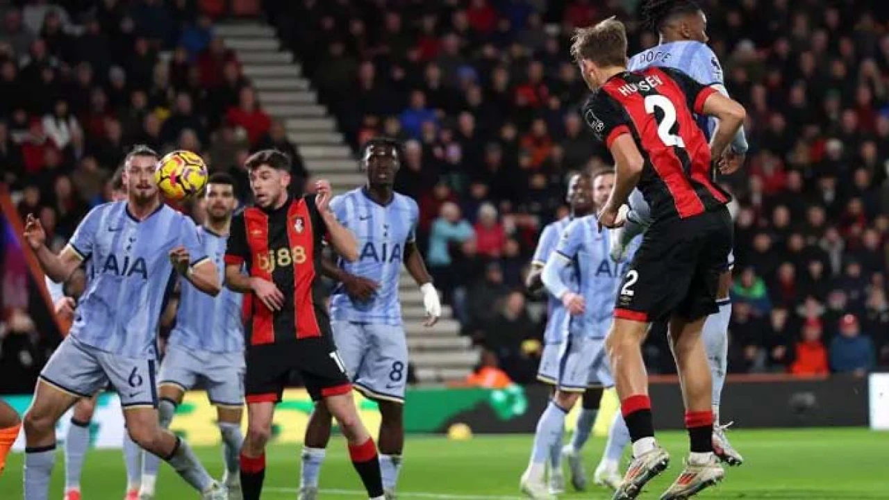 বোর্নমাউথের কাছে টটেনহ্যামের হার