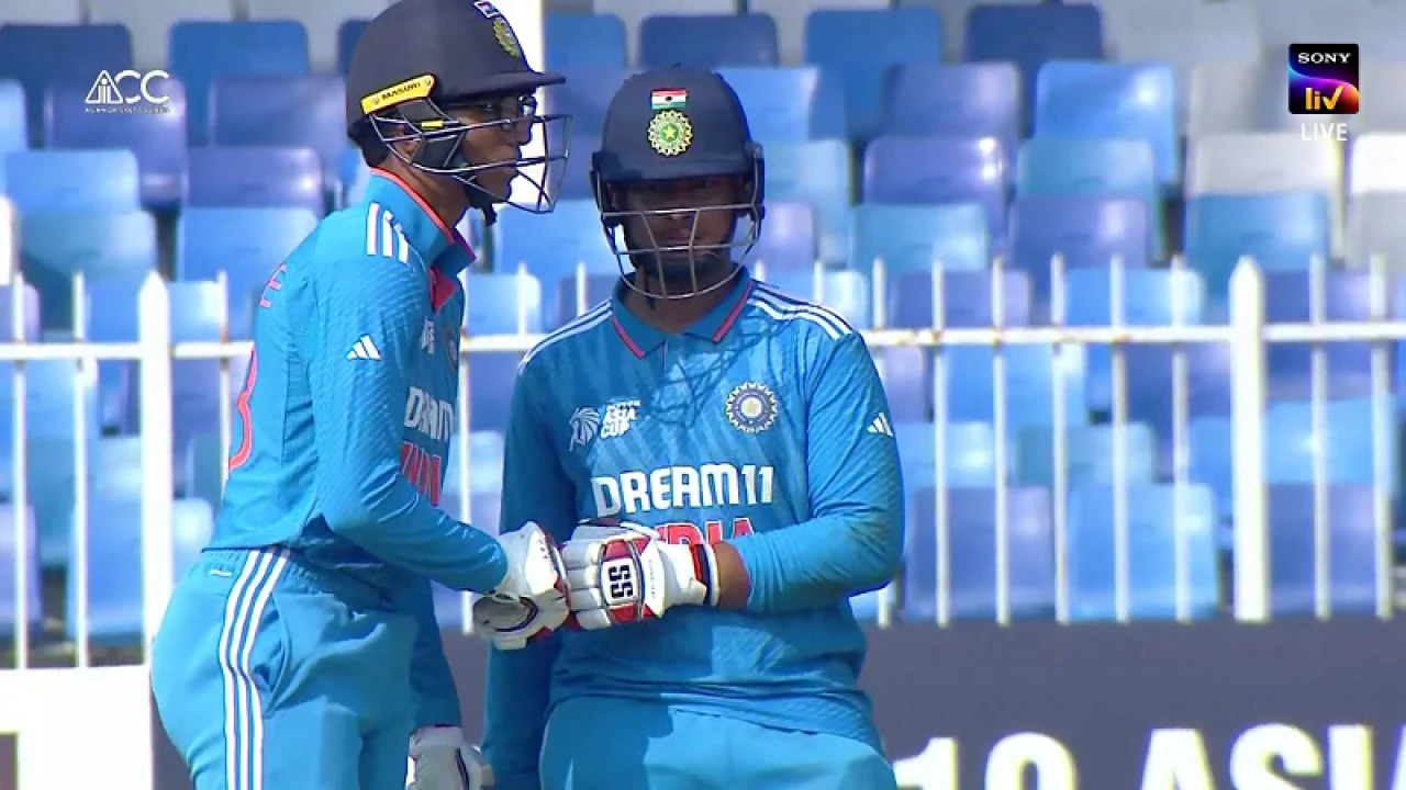 বিস্ময়বালক বৈভবের তাণ্ডবে ফাইনালে ভারত