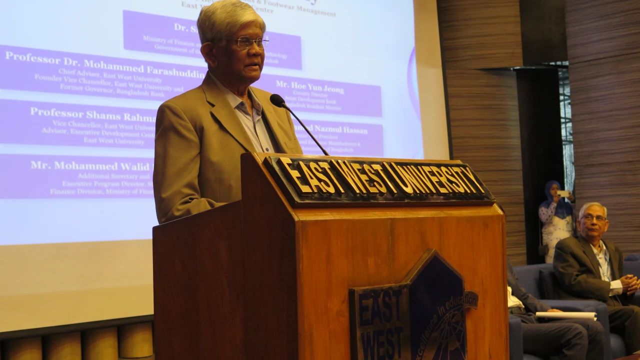 শিক্ষা-গবেষণায় শিল্পপতিদের বিনিয়োগের আহ্বান জানালেন অর্থ উপদেষ্টা 