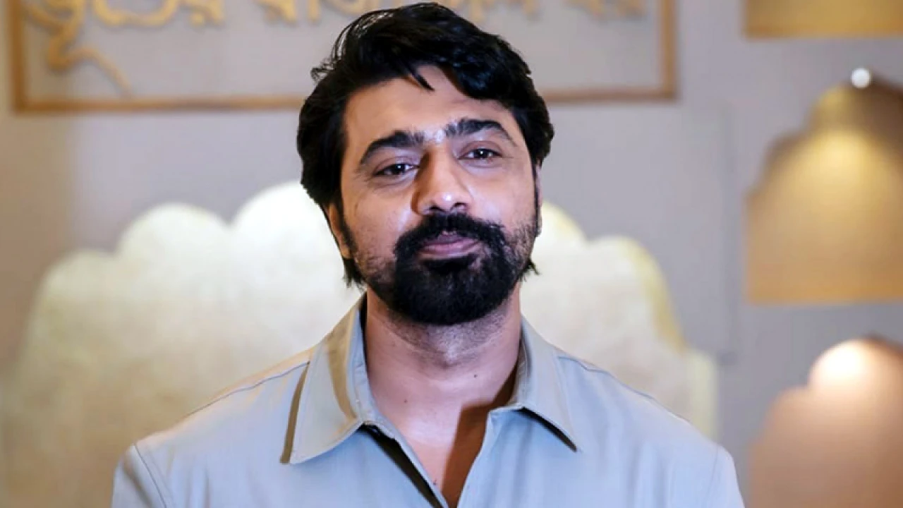 ক্ষমা চাইলেন দেব 