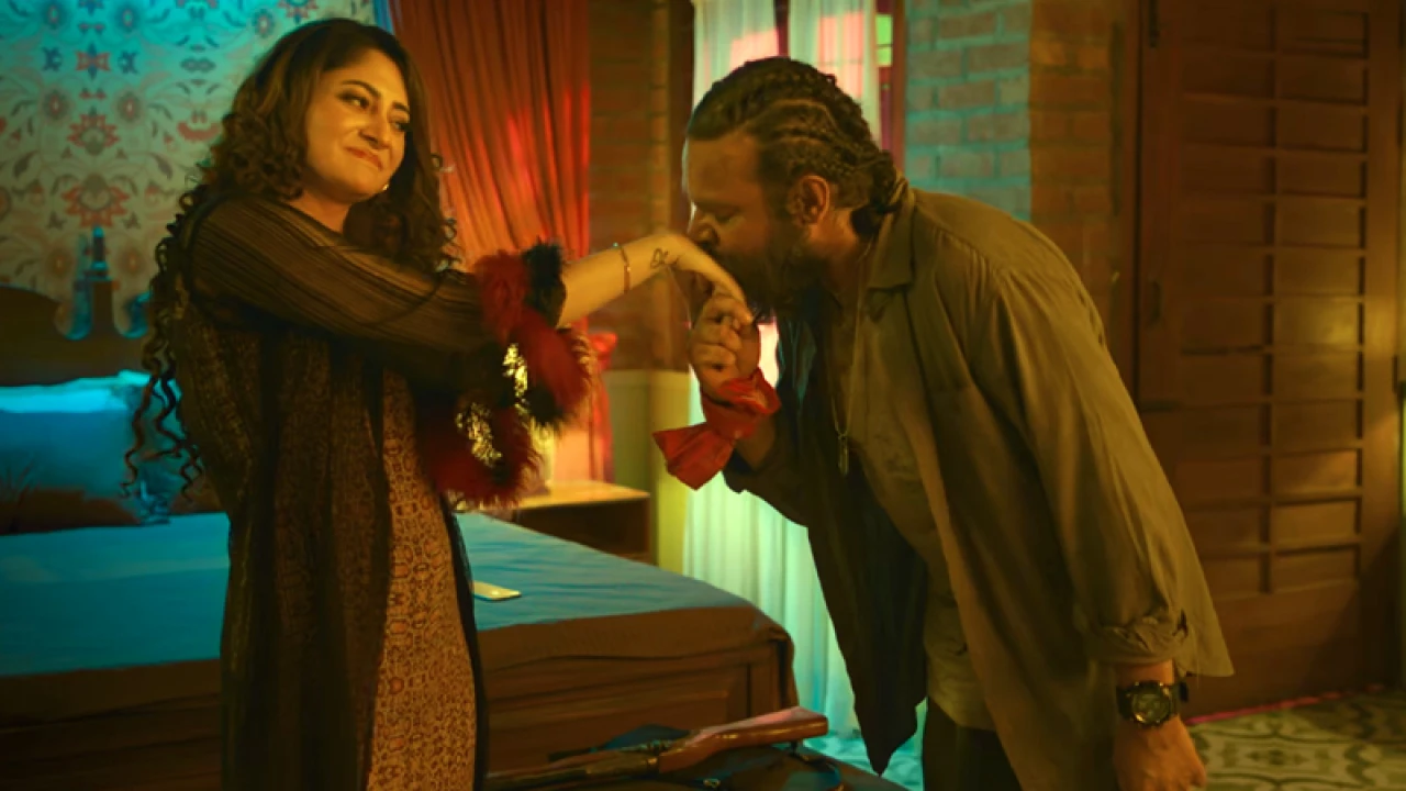 সন্ধ্যায় ‘কালো টাকা’র সব রহস্য ফাঁস!