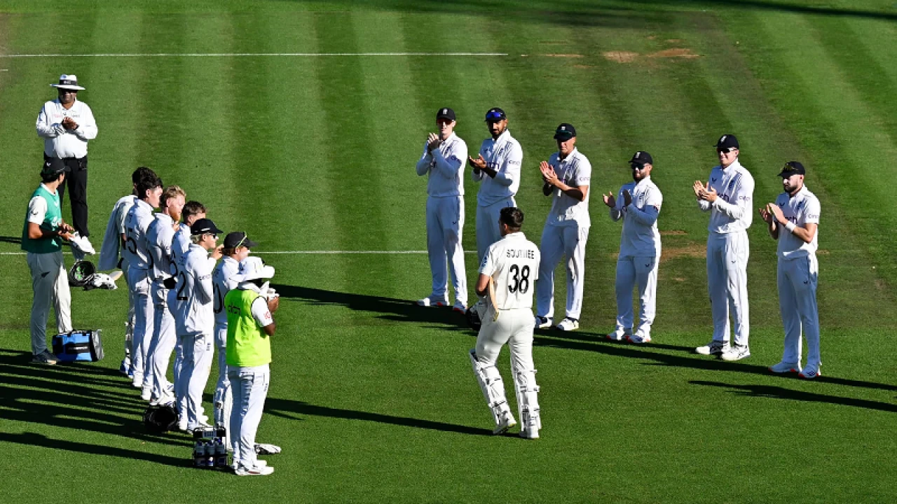 বিদায়ী টেস্টে সাউদি ঝড়, প্রথম দিনে নিউজিল্যান্ডের হাসি