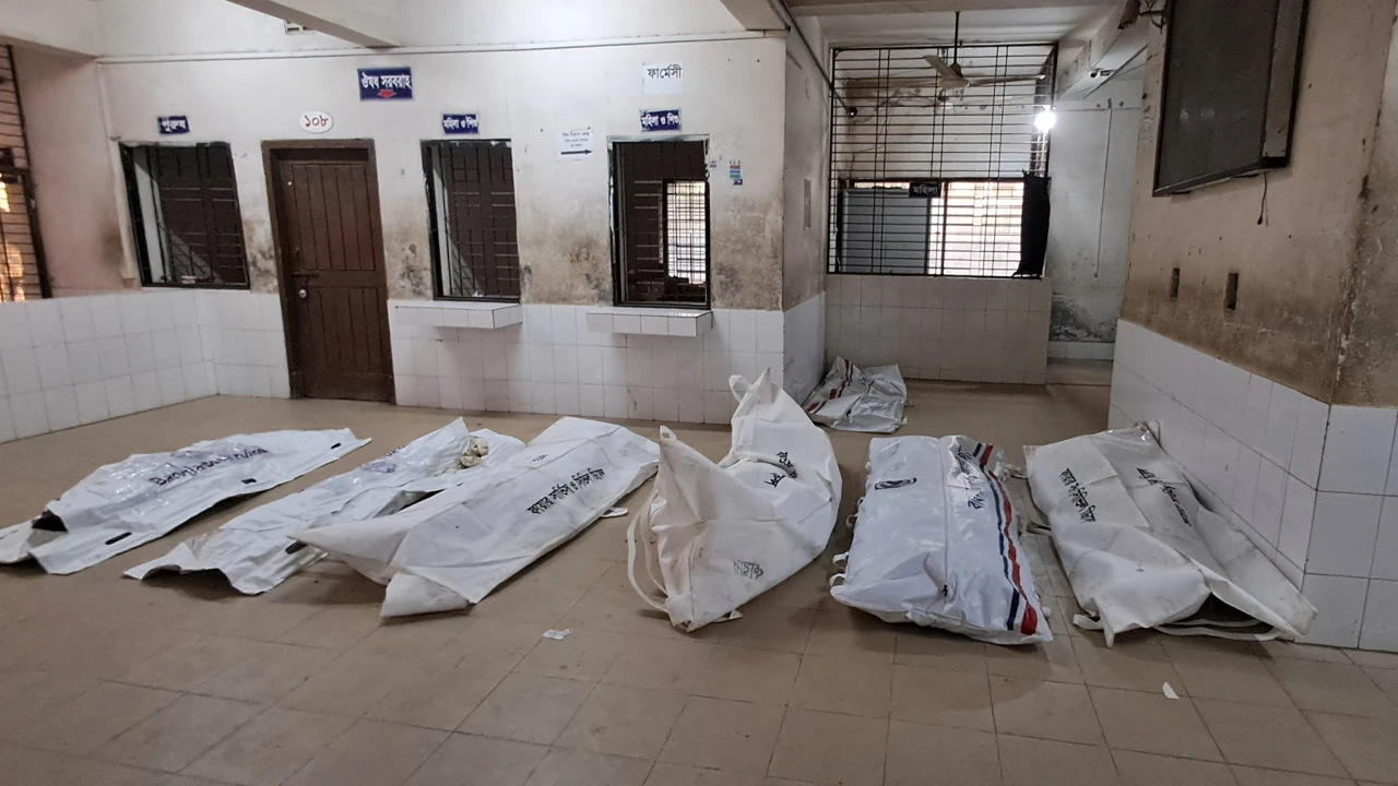 মেঘনার জাহাজে ৭ খুন নিয়ে যা বলছেন পরিবারের সদস্যরা