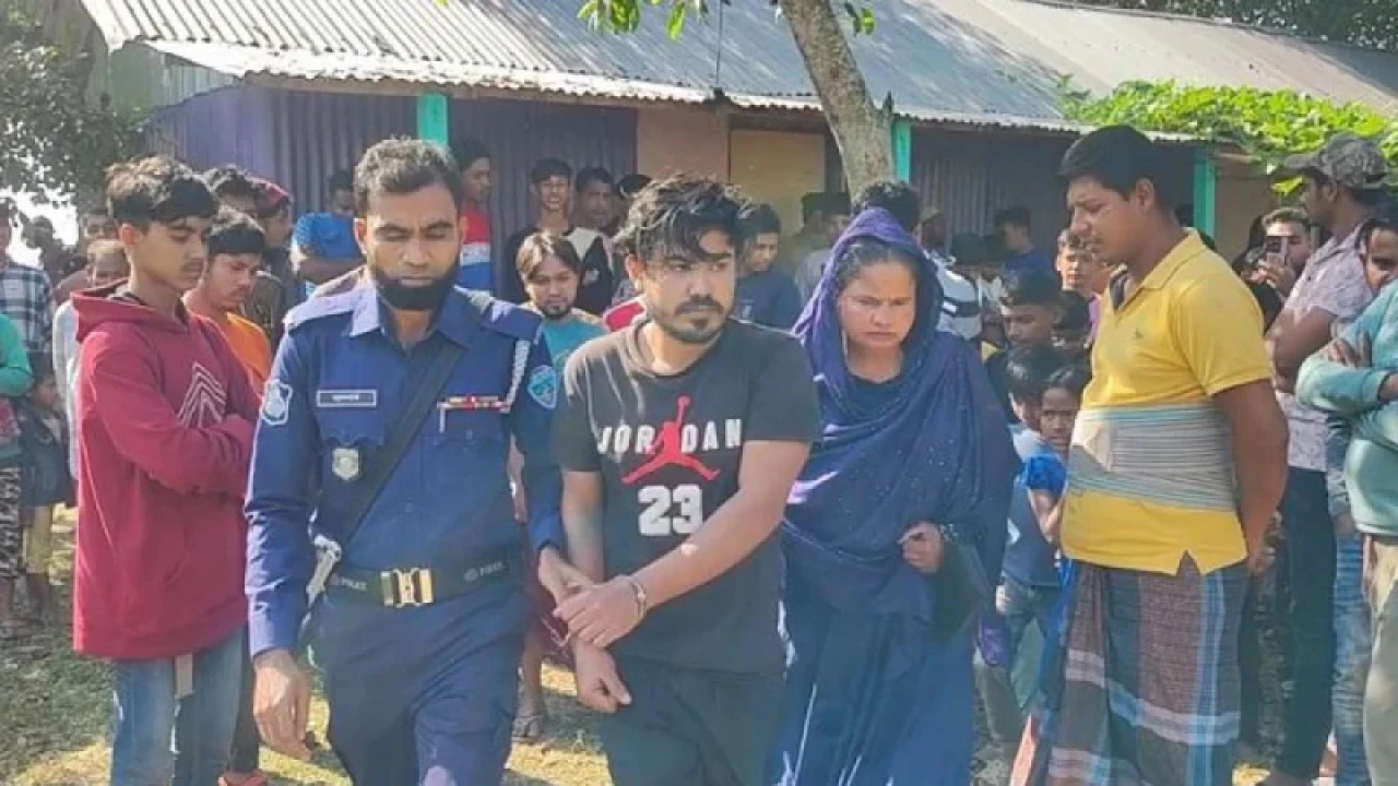 নারীর মাথাবিহীন লাশ গর্তে ঢুকিয়ে পোড়ানোর কারণ জানা গেল