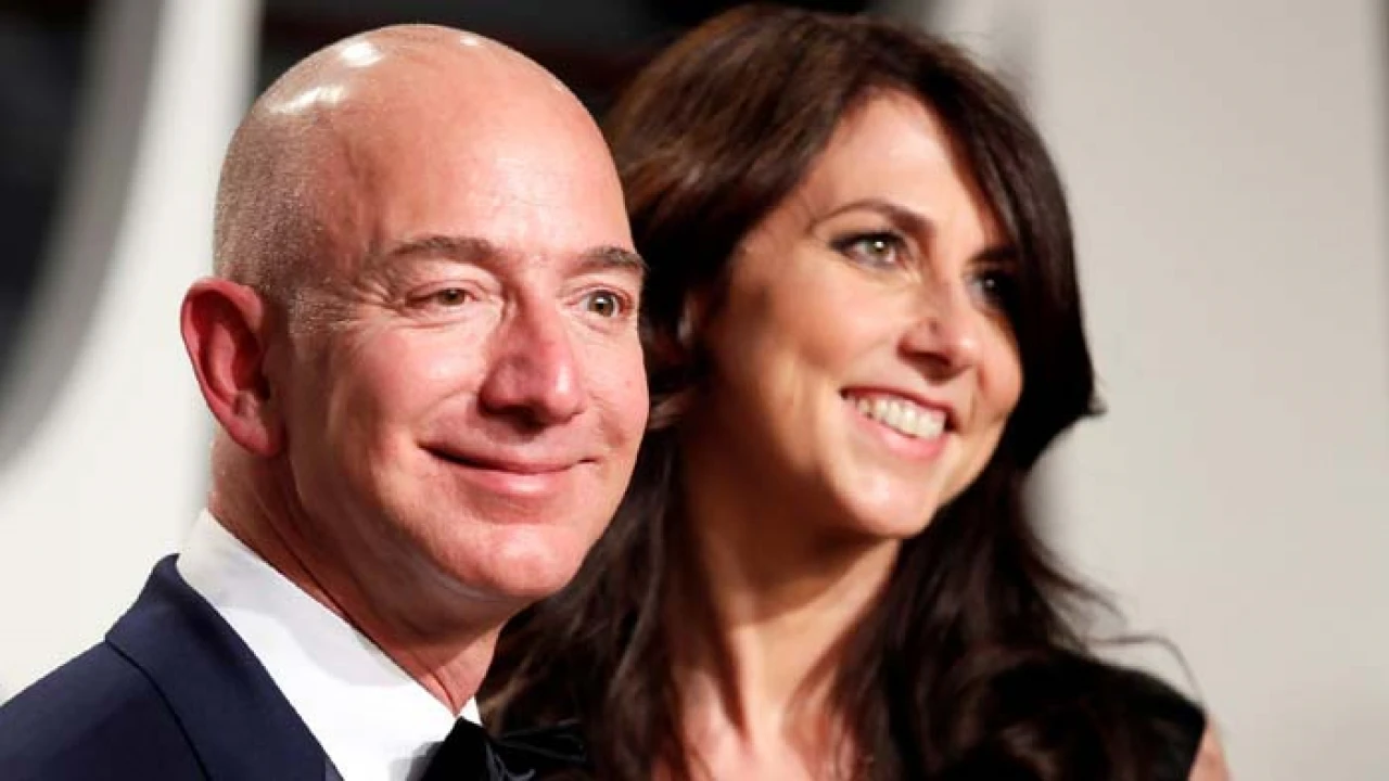 ৬০ বছর বসয়ে বিয়ের পিঁড়িতে জেফ বেজোস