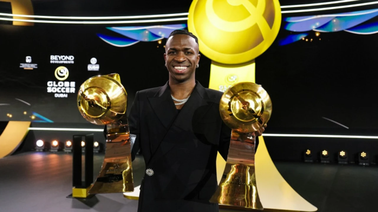 গ্লোব সকার অ্যাওয়ার্ডের বর্ষসেরা খেলোয়াড় ভিনিসিয়াস
