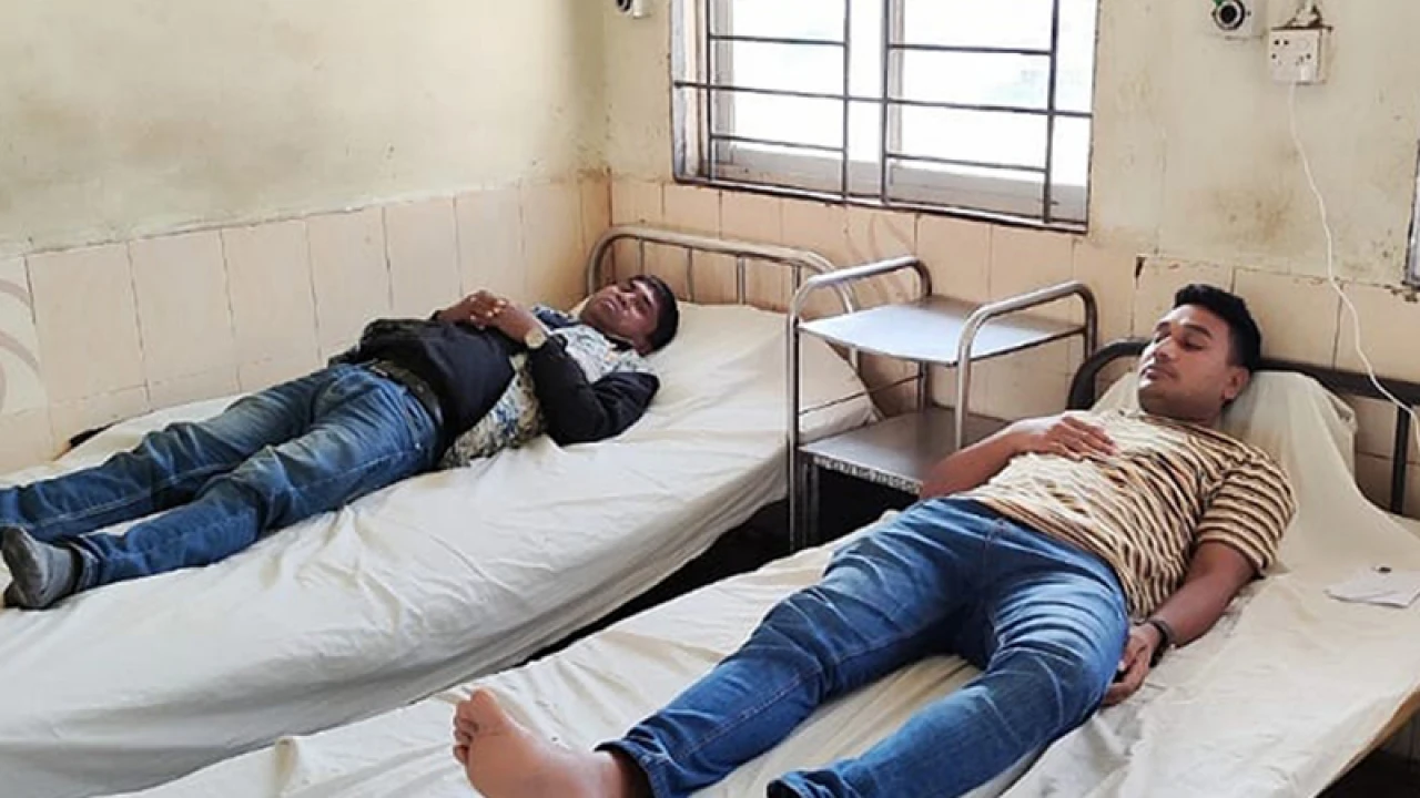 ভারতীয় বিড়ি জব্দ করতে গিয়ে হামলার শিকার পুলিশ