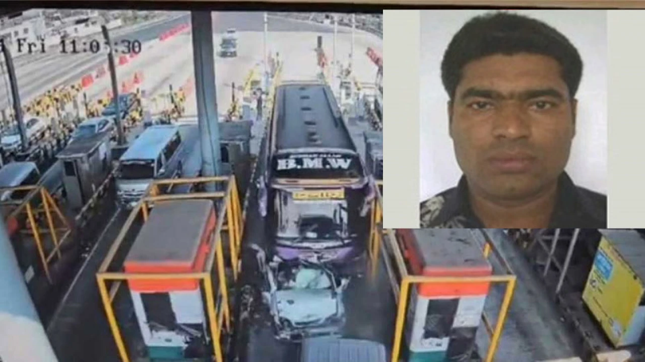 এবার বাসমালিক গ্রেপ্তার