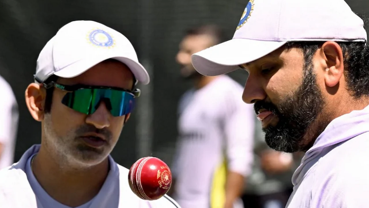 ভারতের ড্রেসিংরুমে অশান্তি, হুমকি গম্ভীরের