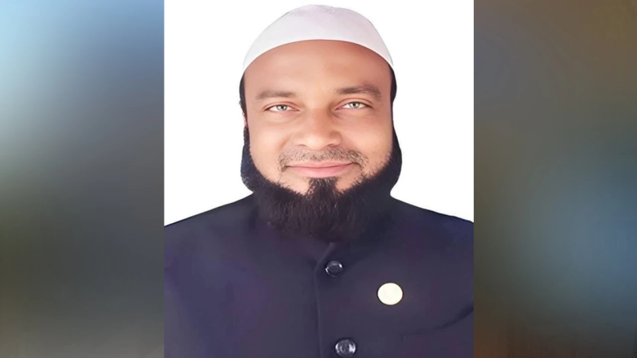 সাঁওতাল নারীকে মারধর ও বাড়িতে আগুন দিয়ে পদ হারালেন বিএনপি নেতা 