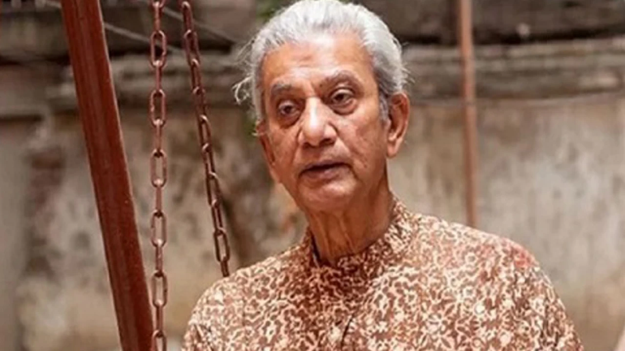 বর্ষীয়ান অভিনেতা প্রবীর মিত্র আর নেই