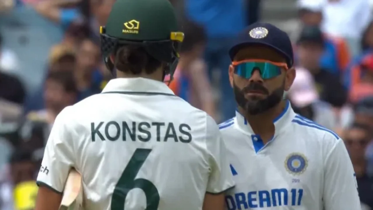 মাঠে ধাক্কাধাক্কি, ম্যাচশেষে কোহলি-কনস্টাসের কী কথা হয়েছিল
