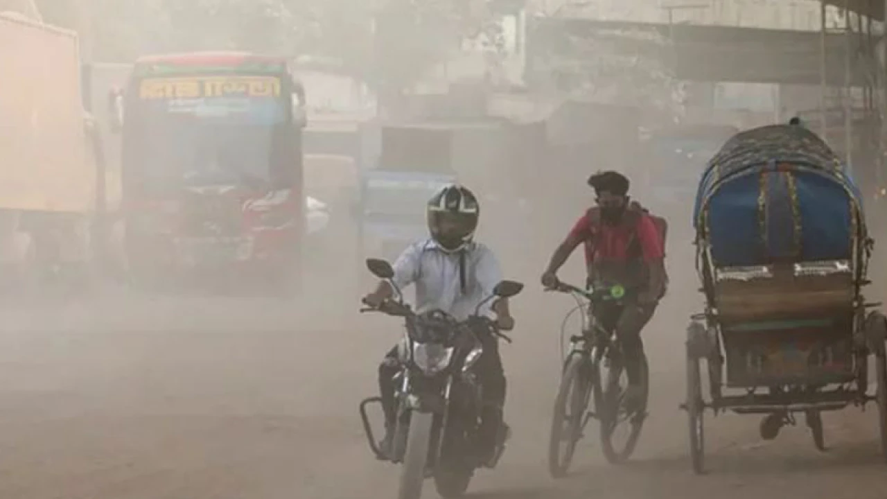 ঢাকার বাতাস আজও ‘খুব অস্বাস্থ্যকর’