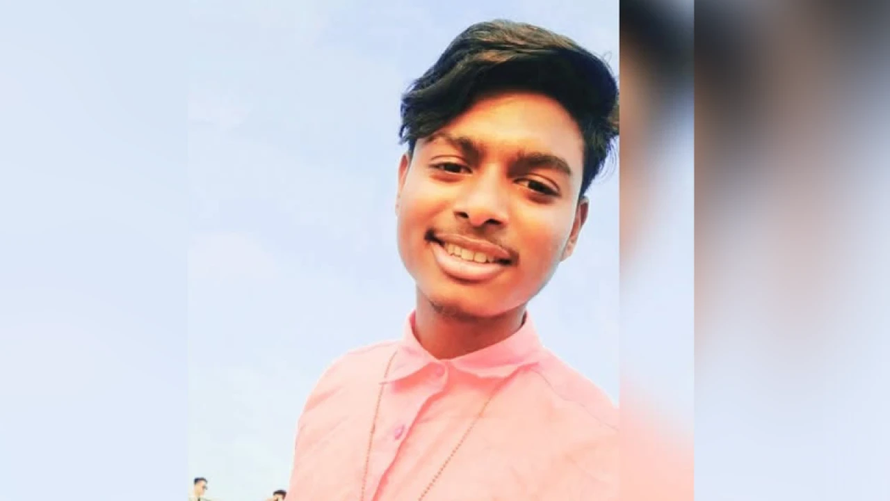 ধর্ষণে অভিযুক্ত যুবক বিদেশে, কিশোরী পাঁচ মাসের অন্তঃসত্ত্বা