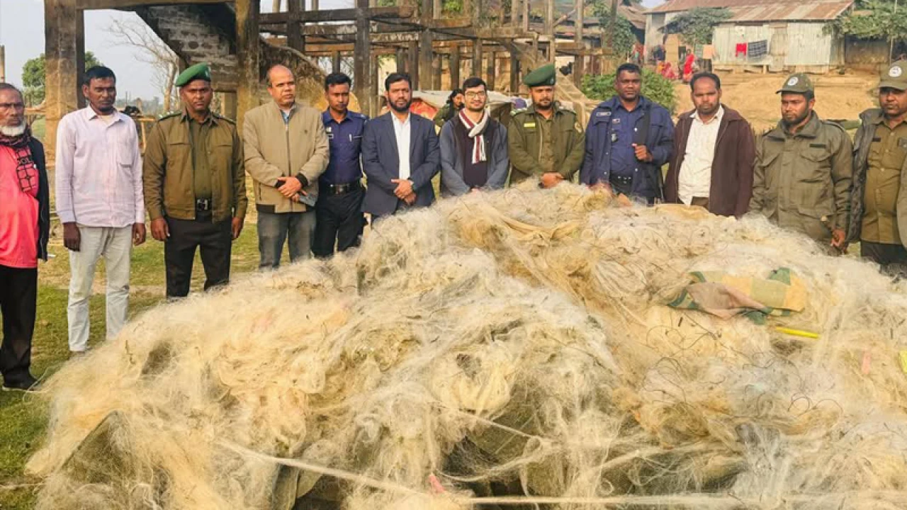 ১০ লাখ টাকার কারেন্ট জাল আগুনে পুড়িয়ে ছাই