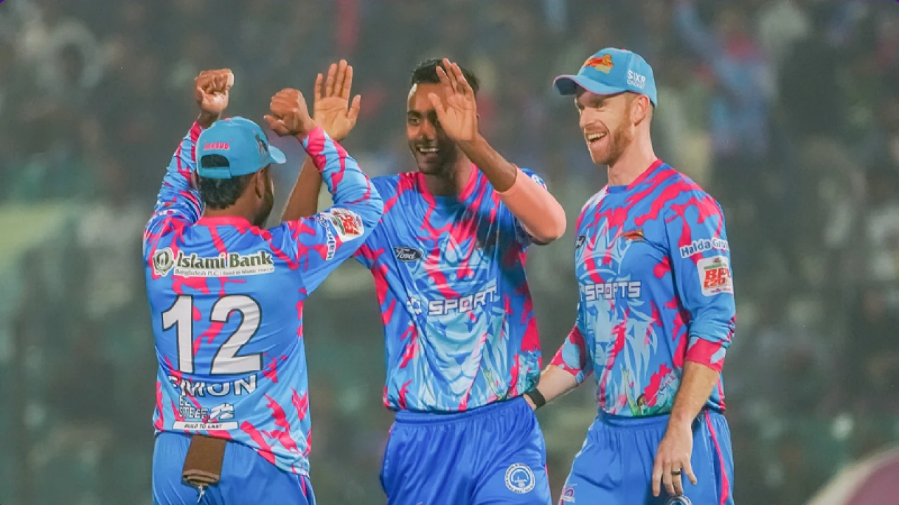 প্রতিশোধ নিয়ে টানা চতুর্থ ম্যাচে চিটাগংয়ের জয়