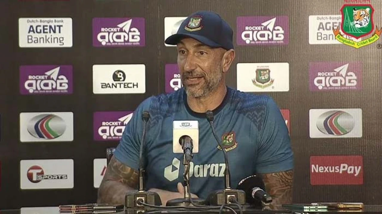 বিসিবির চাকরি ছাড়লেন সহকারী কোচ নিক পোথাস, লিখলেন ‘মিস ইউ’ 