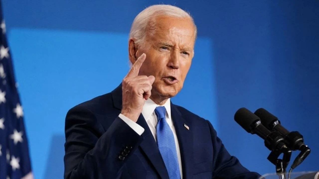 ২৫০০ জনের সাজা মওকুফ করলেন বাইডেন