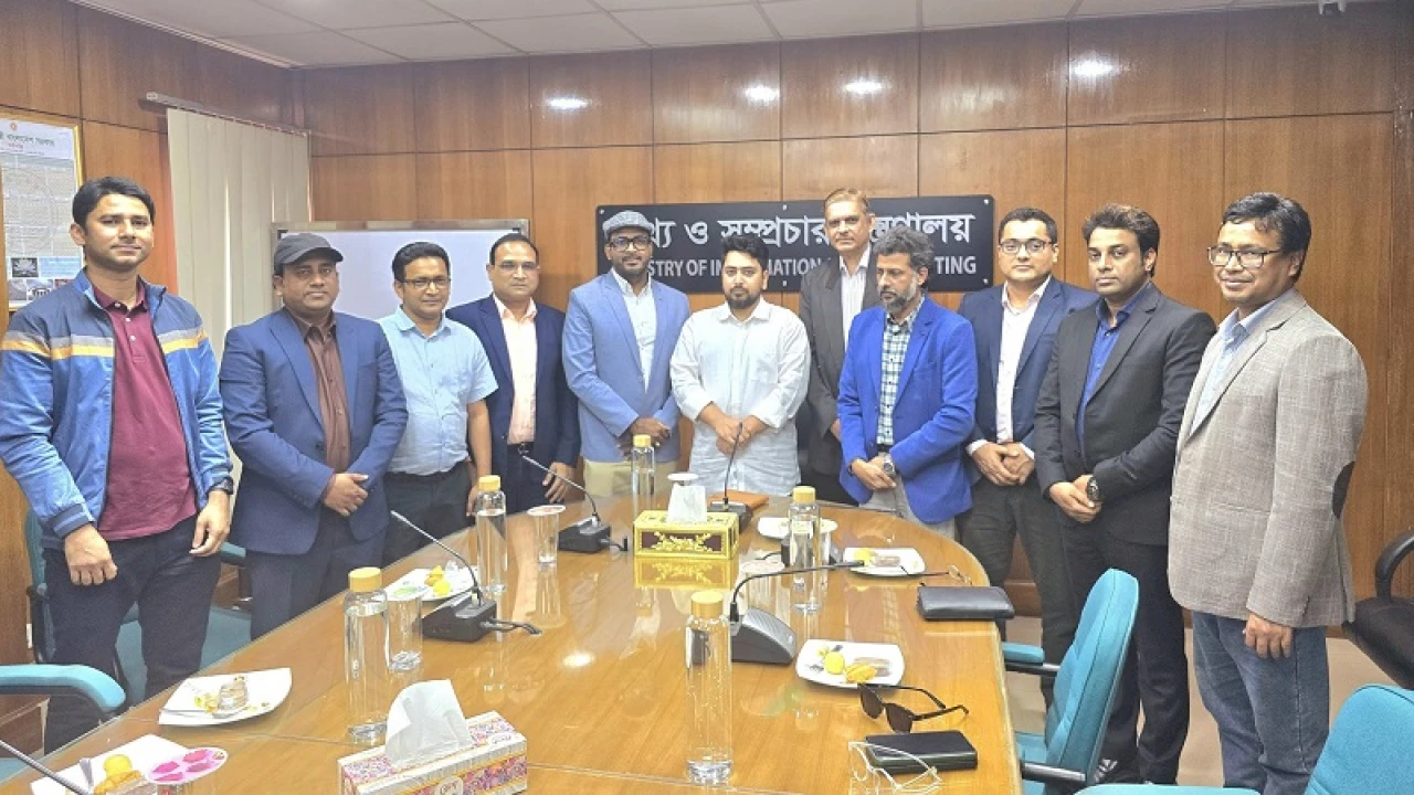 তথ্য উপদেষ্টার সঙ্গে অনলাইন এডিটরস অ্যালায়েন্সের মতবিনিময়