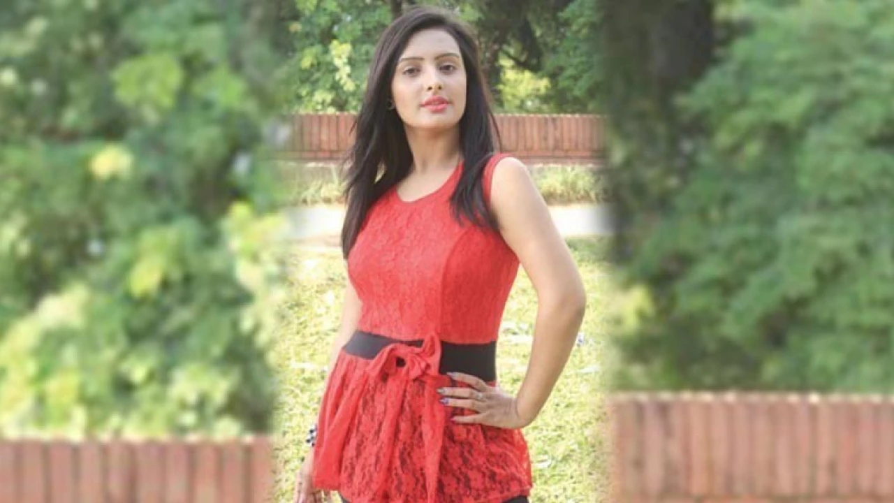 রাজধানীতে চিত্রনায়িকাকে অপহরণের চেষ্টা