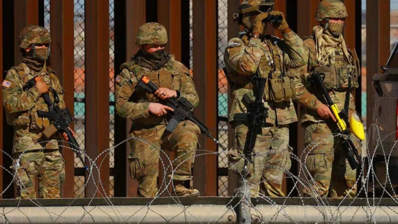 যুক্তরাষ্ট্র–মেক্সিকো সীমান্তে সেনা মোতায়েনের নির্দেশ ট্রাম্পের