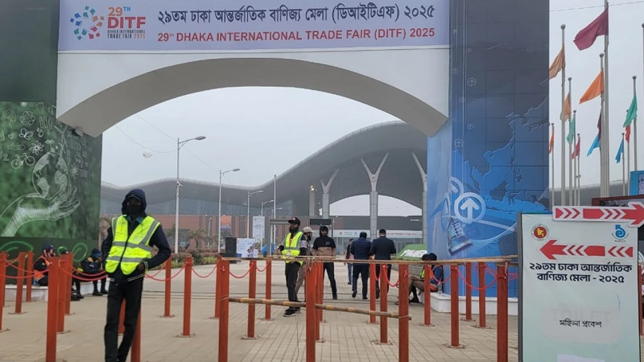 বাণিজ্য মেলার মেয়াদবৃদ্ধির দাবি ব্যবসায়ীদের