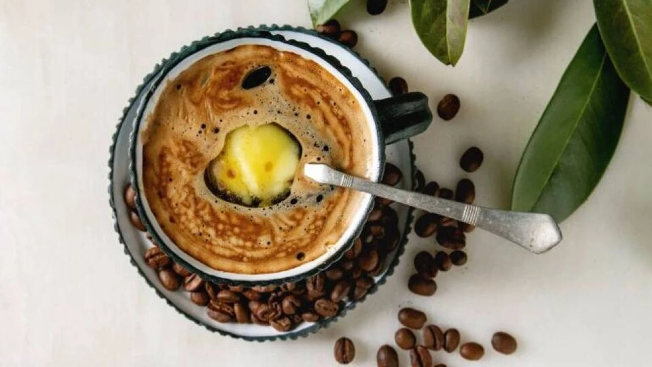 চায়ের সঙ্গে ঘি মিশিয়ে খেলে যে উপকার পাবেন