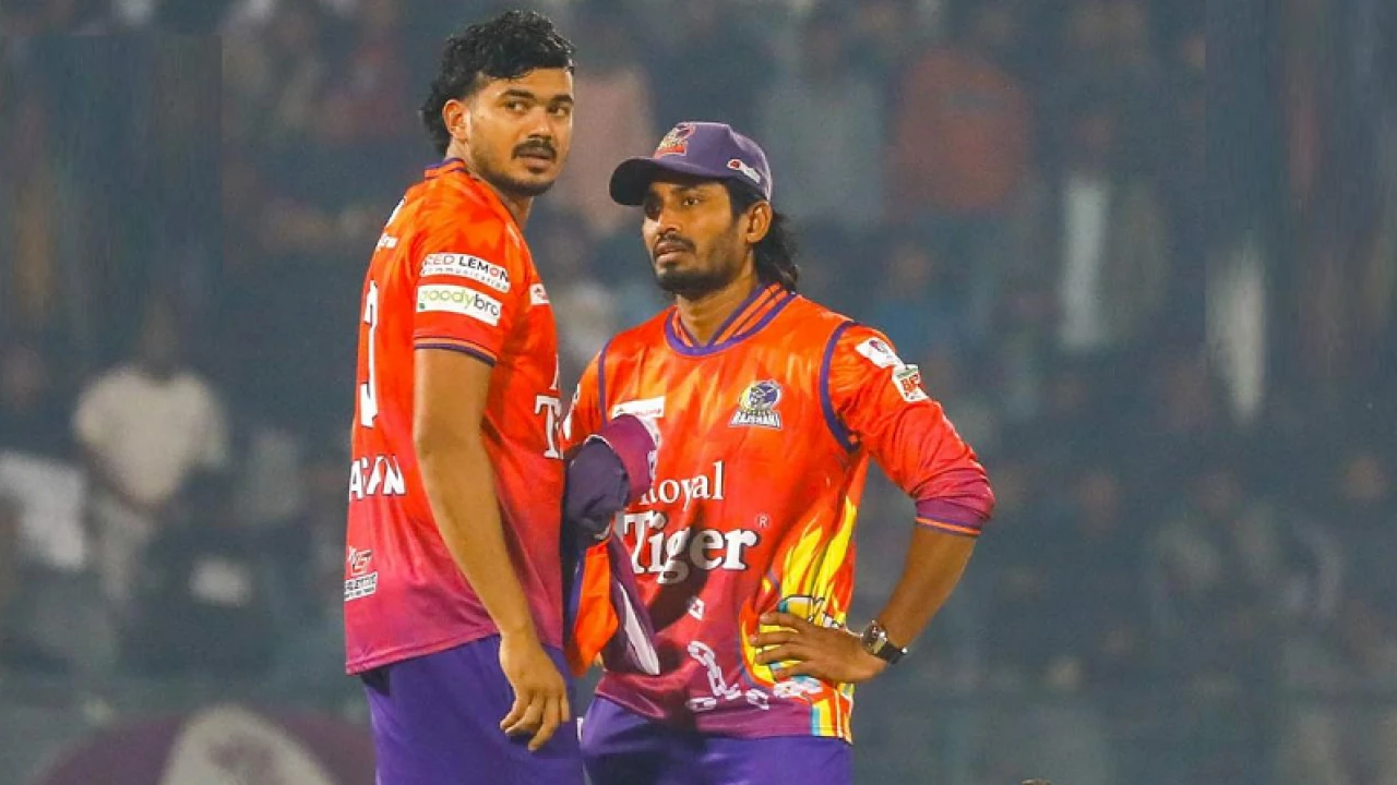 খেলোয়াড়দের হোটেল ছাড়া নিয়ে যে ব্যাখ্যা রাজশাহী কর্তৃপক্ষের