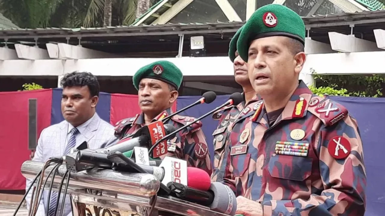 ভারতকে কোনো বিষয়ে ছাড় দেওয়া হবে না: বিজিবি প্রধান