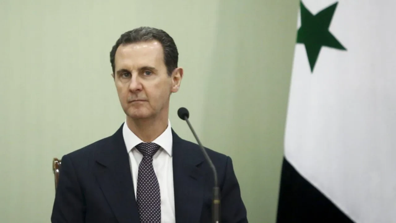 আসাদকে ফেরত চায় সিরিয়ার নতুন সরকার