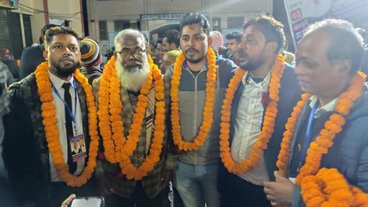 মাদারীপুরে আইনজীবী সমিতির নির্বাচনে আওয়ামীপন্থীদের নিরঙ্কুশ জয়