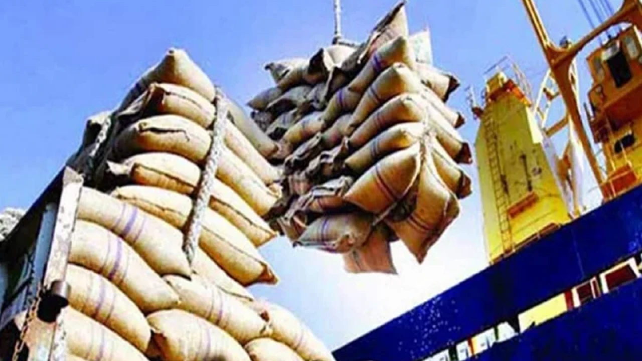 ভারত-মিয়ানমার থেকে এলো সাড়ে ৩০ হাজার টন চাল