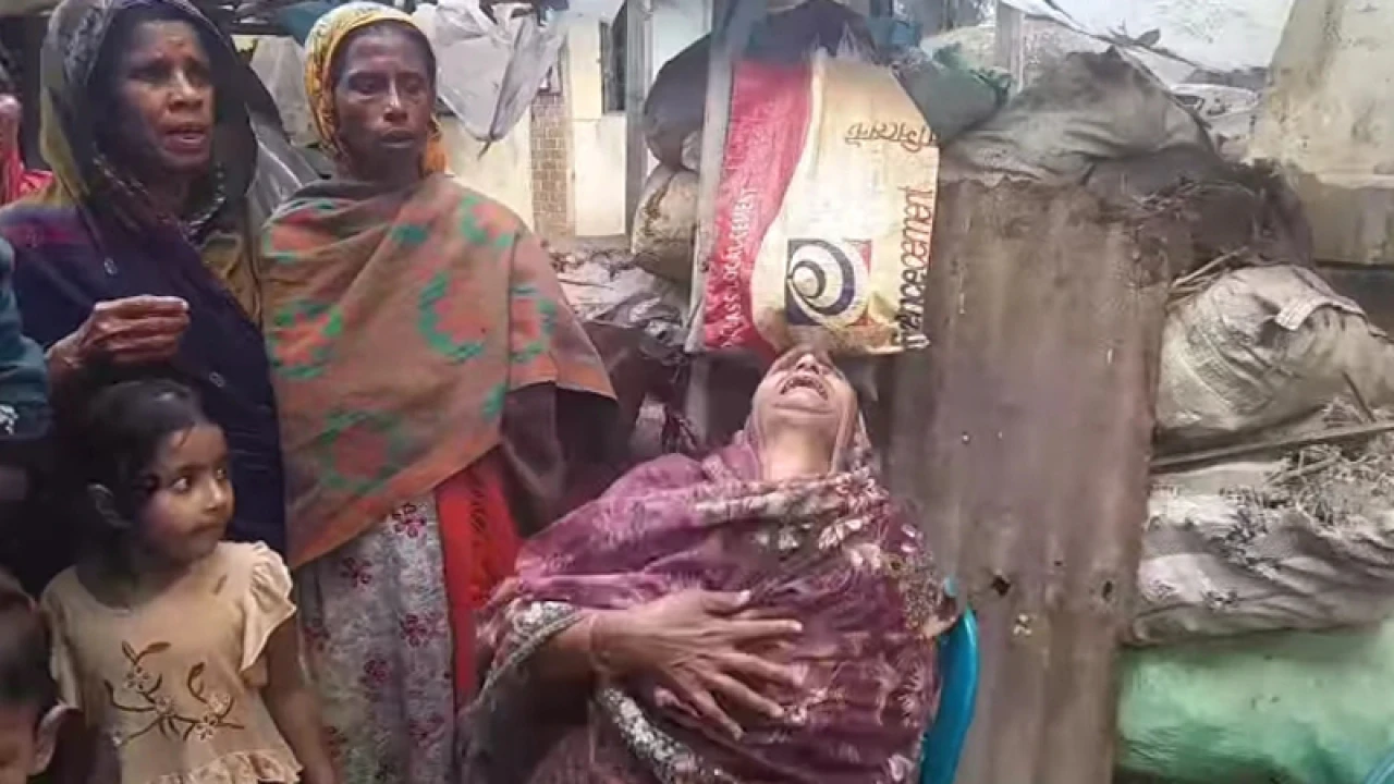 আরও মুক্তিপণ না দেওয়ায় দুই বন্ধুকে গুলি করে হত্যা