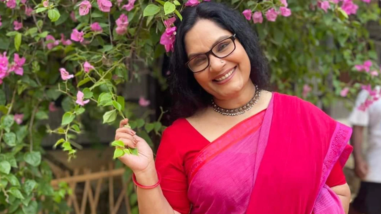 অটোরিকশার ধাক্কায় গুরুতর আহত অভিনেত্রী, সেলাই লেগেছে ১০টি