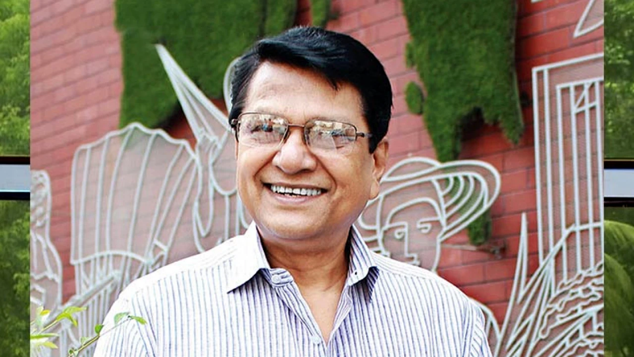 পরিচালকদের সম্মান জানাবেন আলমগীর