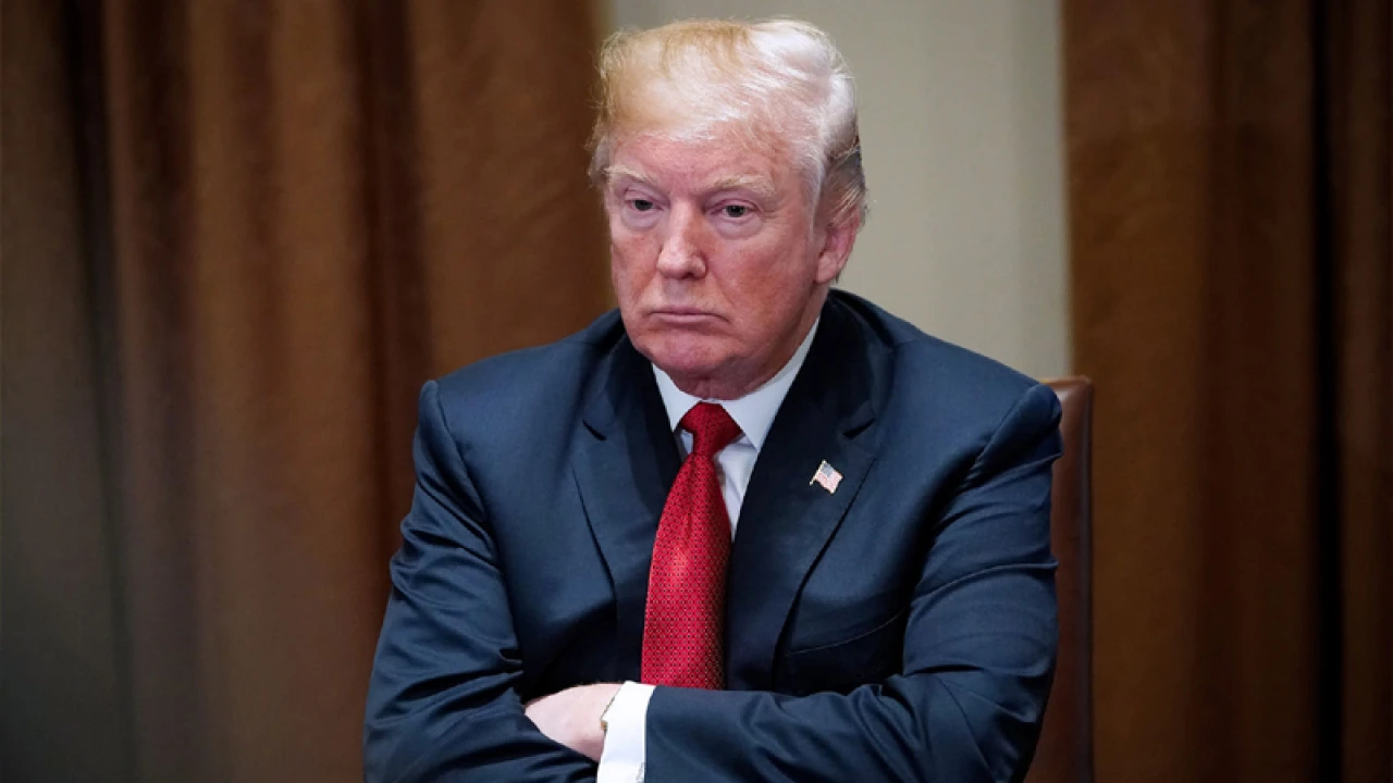 ট্রাম্পকে পাল্টা জবাব, মার্কিন পণ্যে ১৫ শতাংশ শুল্ক বসাল চীন