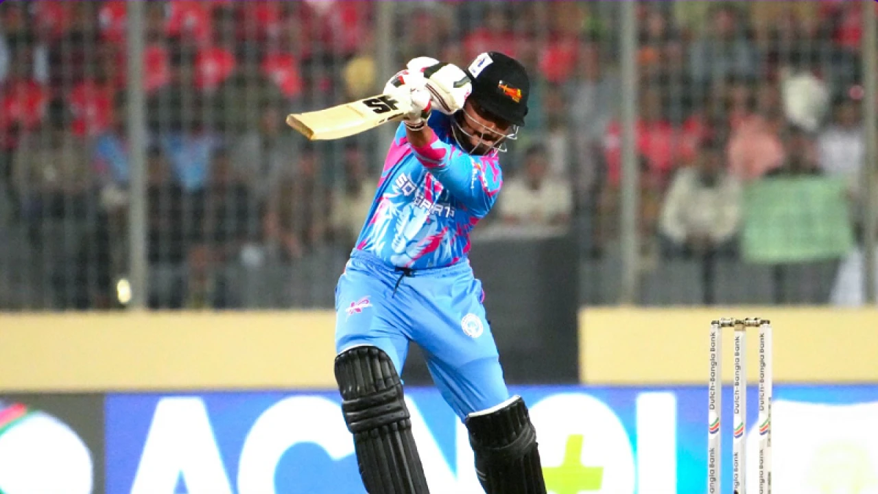 রেকর্ড ওপেনিং জুটিতে চিটাগংয়ের রানের পাহাড়