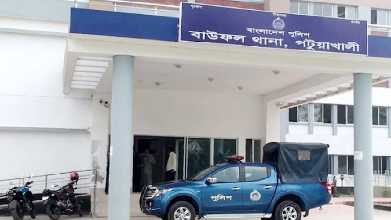 বাউফলে প্রতিবন্ধী কিশোরীকে ধর্ষণ, গ্রেপ্তার ২