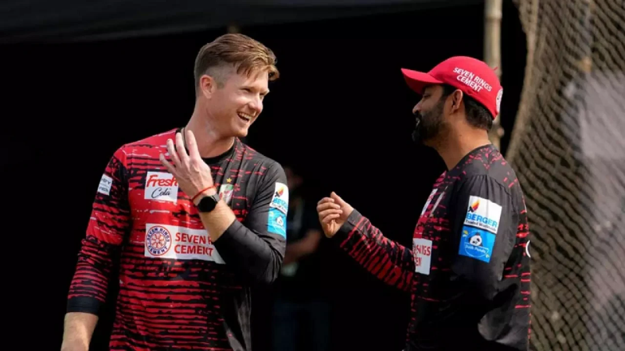 এত পথ উড়িয়ে এনেও নিশামকে যে কারণে খেলায়নি বরিশাল