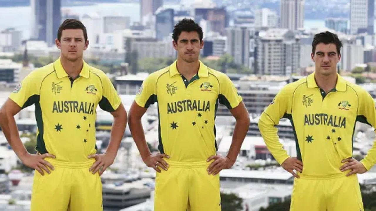 কামিন্স-হ্যাজলউডের পর স্টার্ককেও পাচ্ছে না অস্ট্রেলিয়া