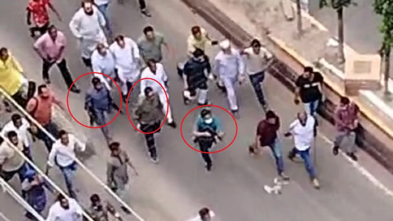 জুলাই-আগস্ট আন্দোলনে আওয়ামী লীগ এমপিদের নেতৃত্বে হয় সশস্ত্র হামলা