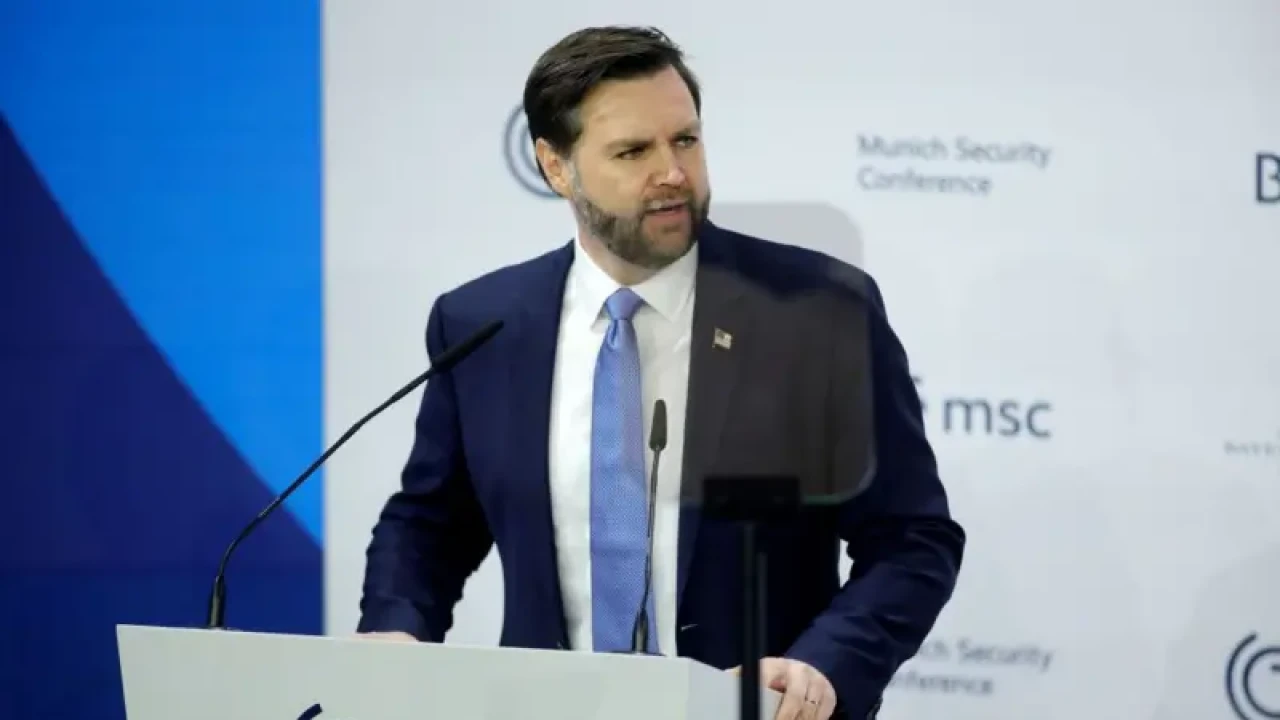 ইউরোপকে আক্রমণ করে যা বললেন মার্কিন ভাইস প্রেসিডেন্ট