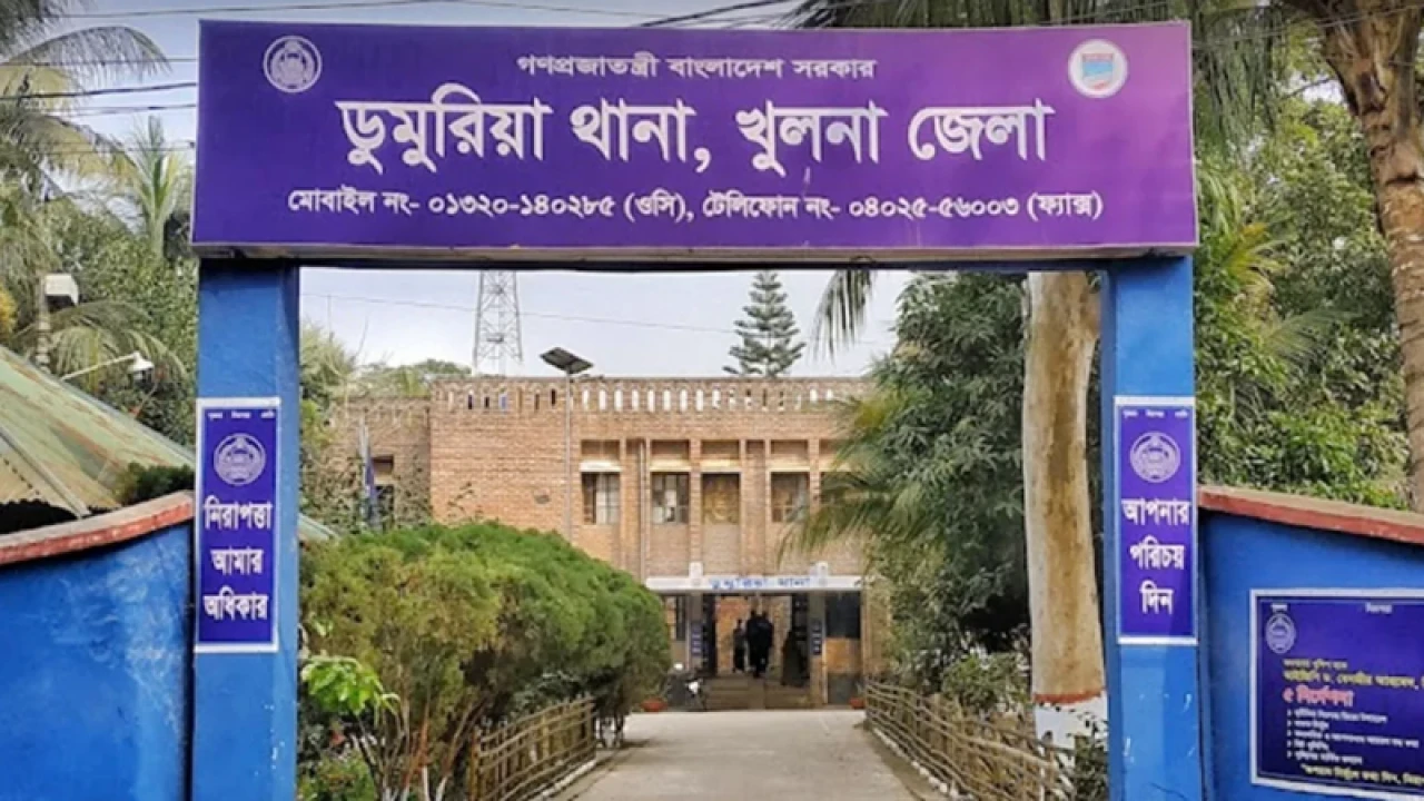 খাল দখলকারীদের হামলায় জামায়াত নেতা আহত