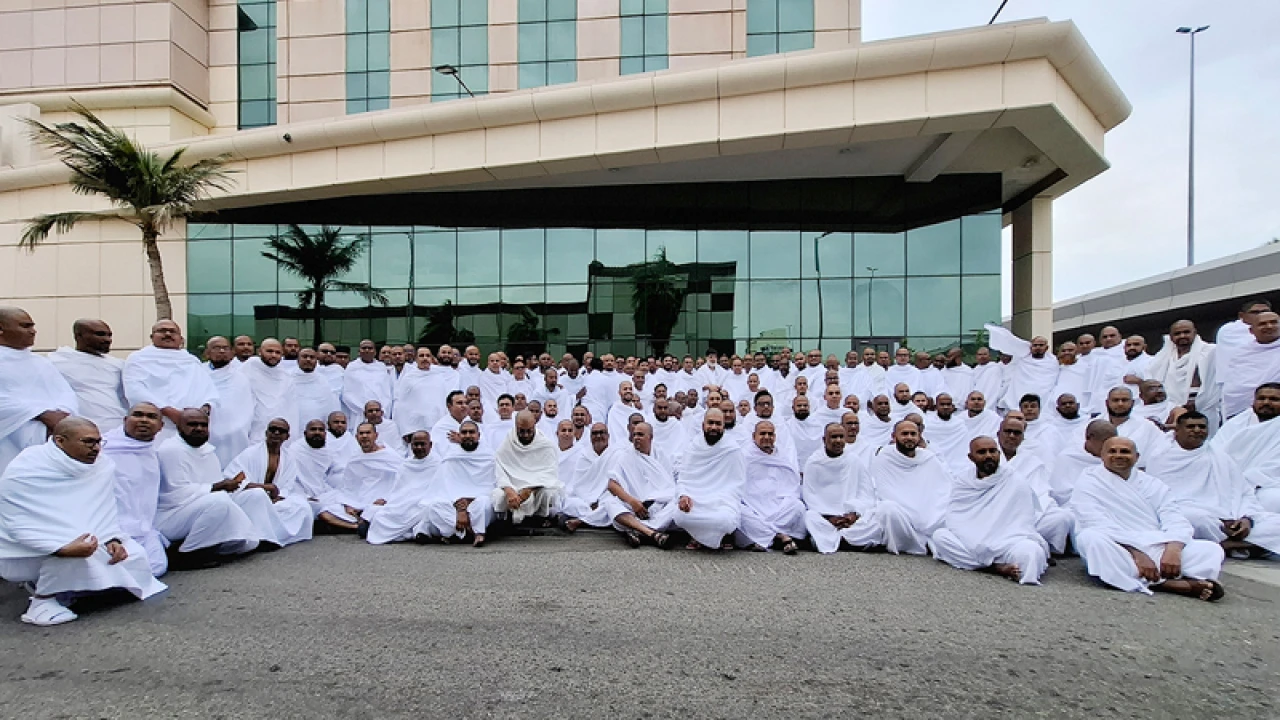 উমরাহ পালন করলেন প্রাণ গ্রপের ২৫০ কর্মকর্তা